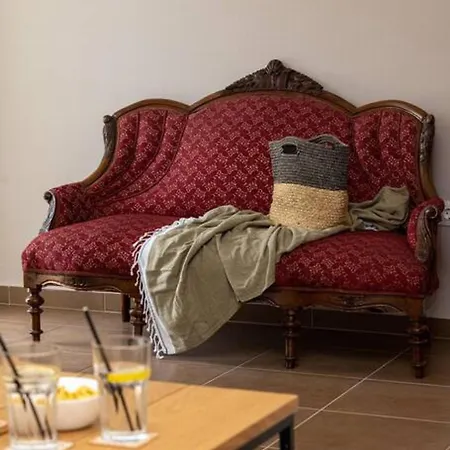 Mellow Mood Town * Tínos